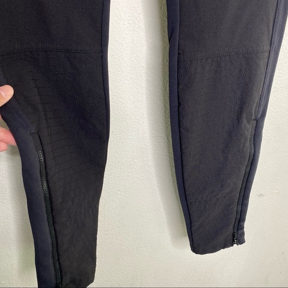 Athleta Headlands Hybrid Moto Tight Black - Picture 5 of 12